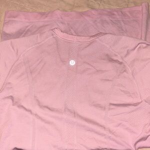 Lululemon swiftly tech size 8 - pink